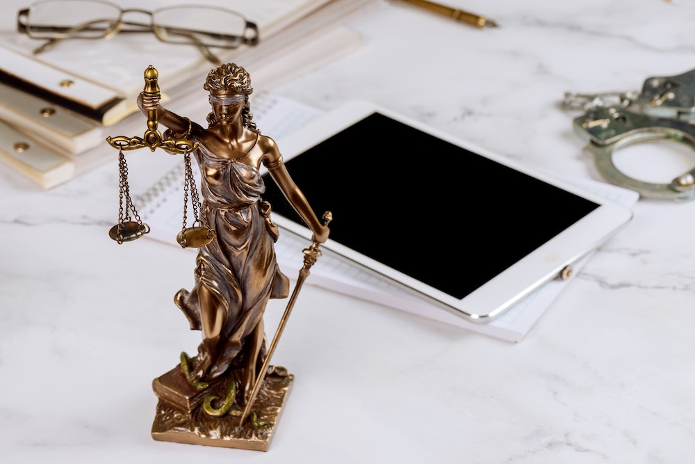 Les Qualifications Essentielles pour Devenir Avocat: Un Guide Complet